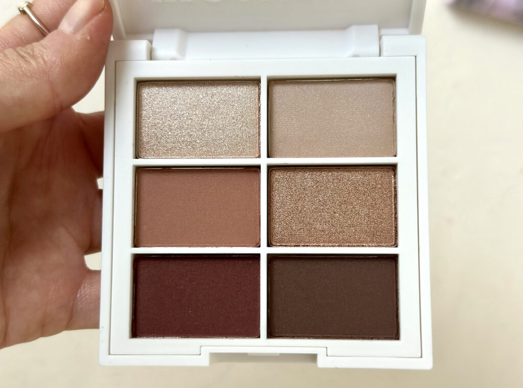 ilia eyeshadow palette