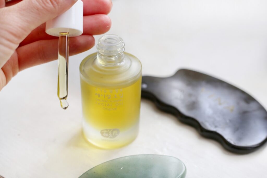 whamisa organic face oil